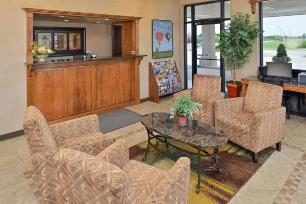 Guest Inn Ardmore 10